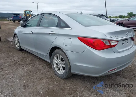 2013 Hyundai Sonata Gls z USA, uszkodzony, nr VIN 5NPEB4AC9DH650924